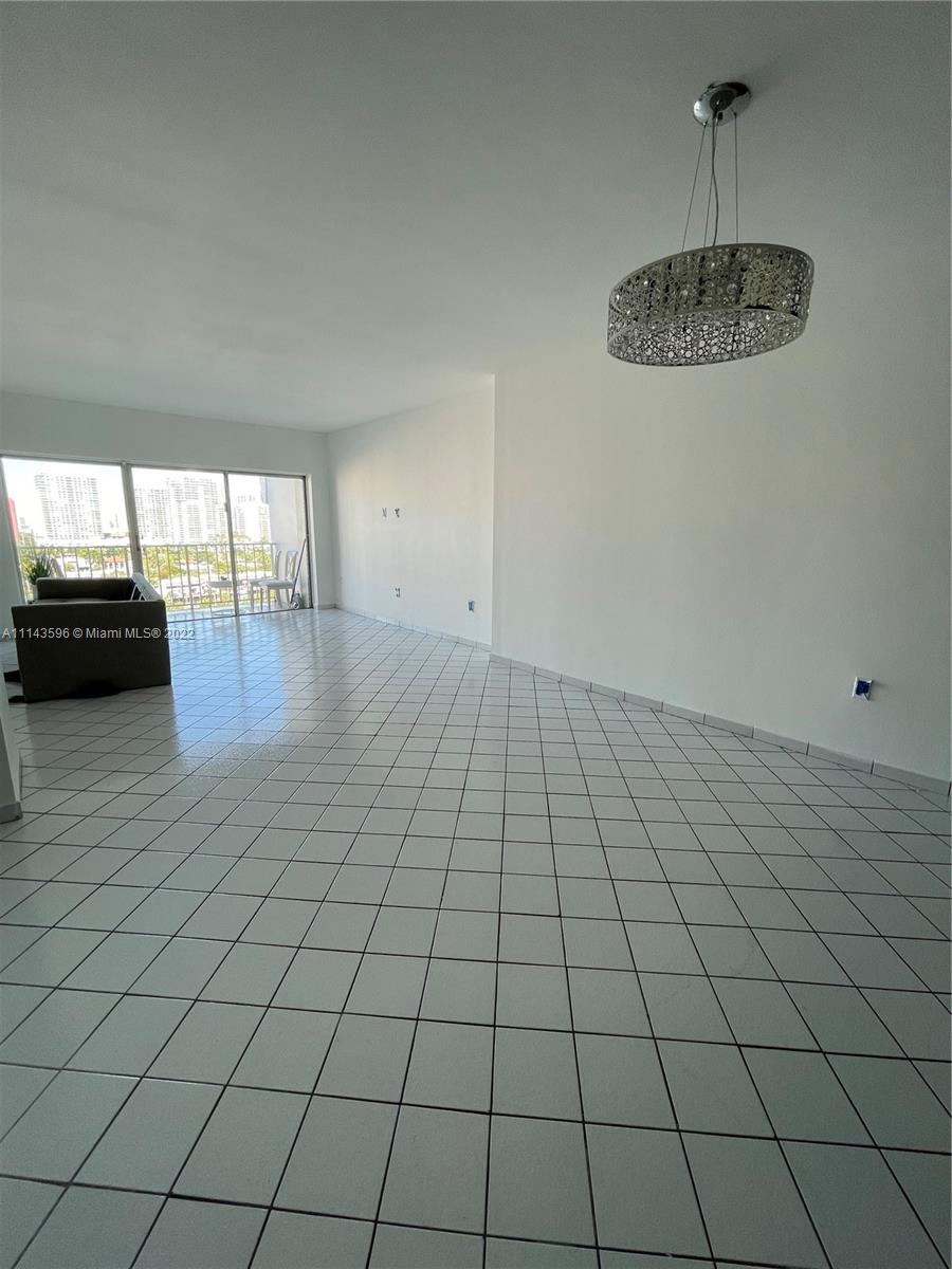 ARLEN HOUSE WEST CONDO - Residential Lease