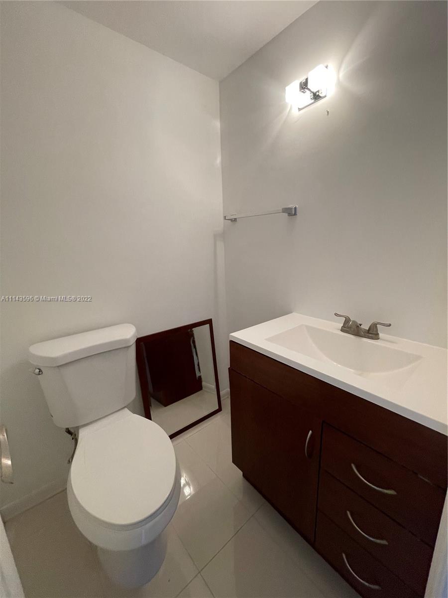 ARLEN HOUSE WEST CONDO - Residential Lease