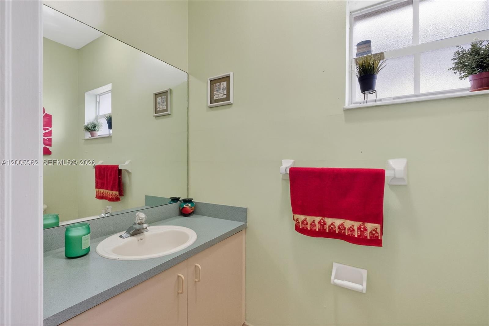 PASEOS AT MIAMI LAKES - Residential