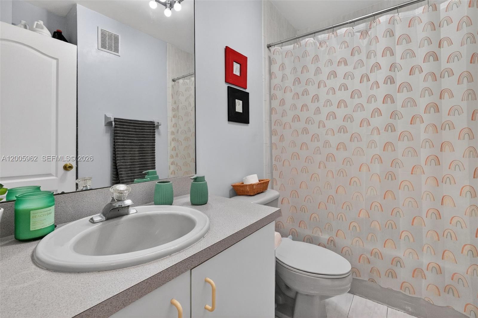 PASEOS AT MIAMI LAKES - Residential