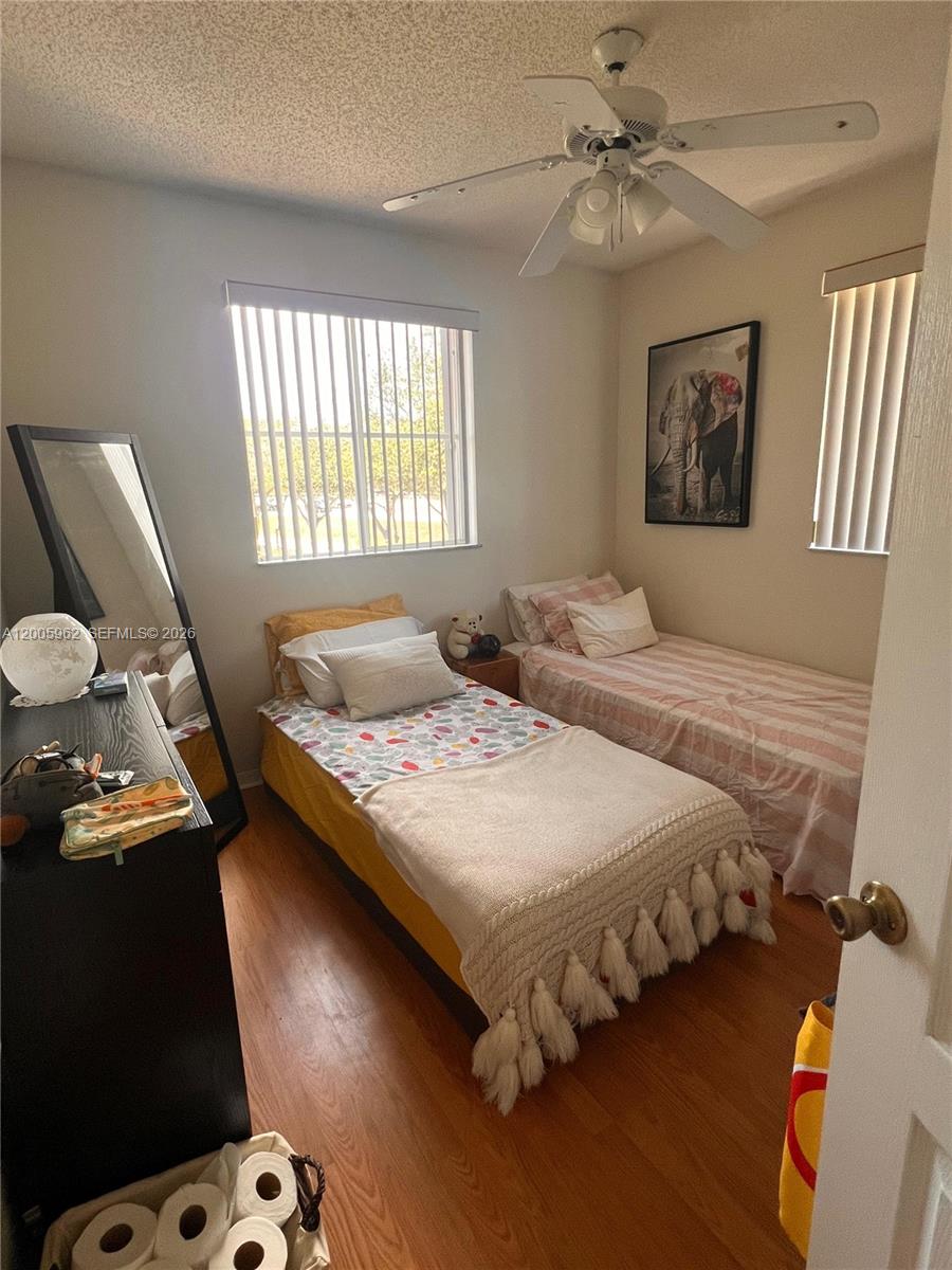 PASEOS AT MIAMI LAKES - Residential