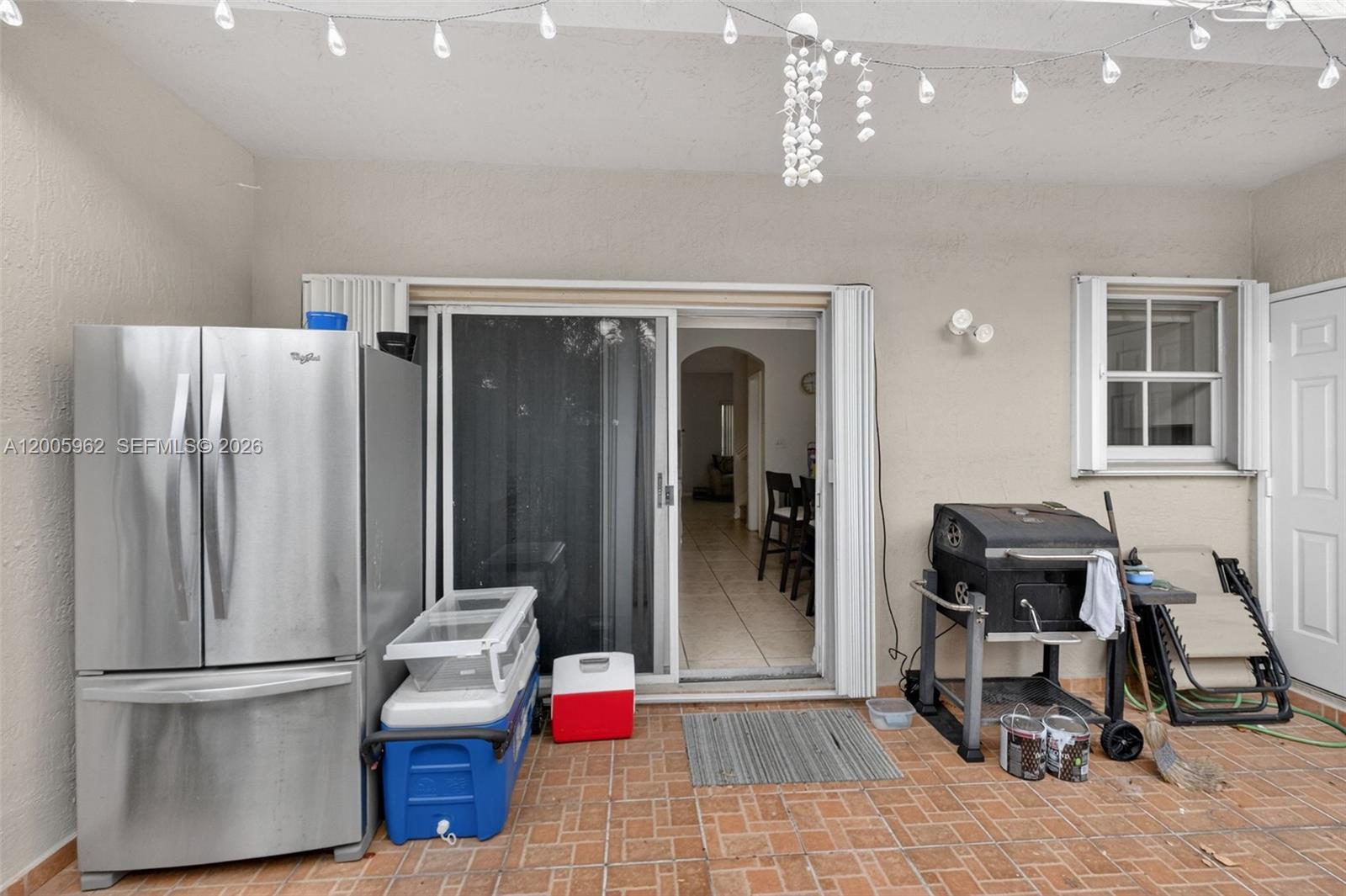 PASEOS AT MIAMI LAKES - Residential