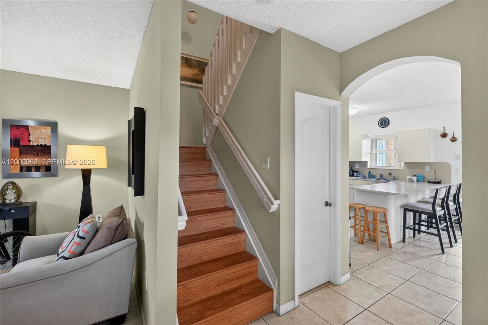 PASEOS AT MIAMI LAKES - Residential