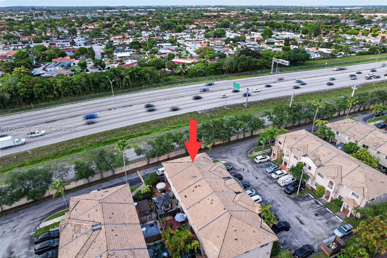 PASEOS AT MIAMI LAKES - Residential