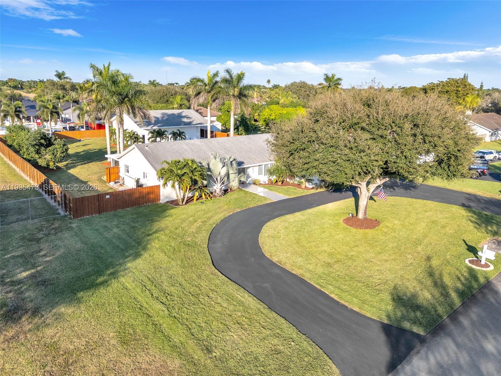 WESTBURY ESTATES - Residential