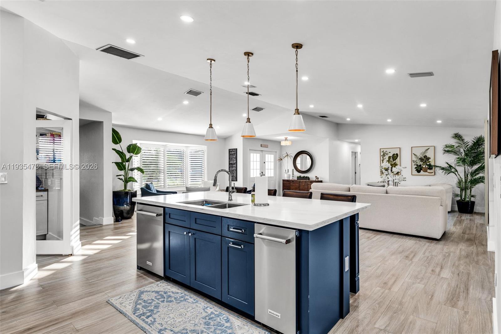 WESTBURY ESTATES - Residential