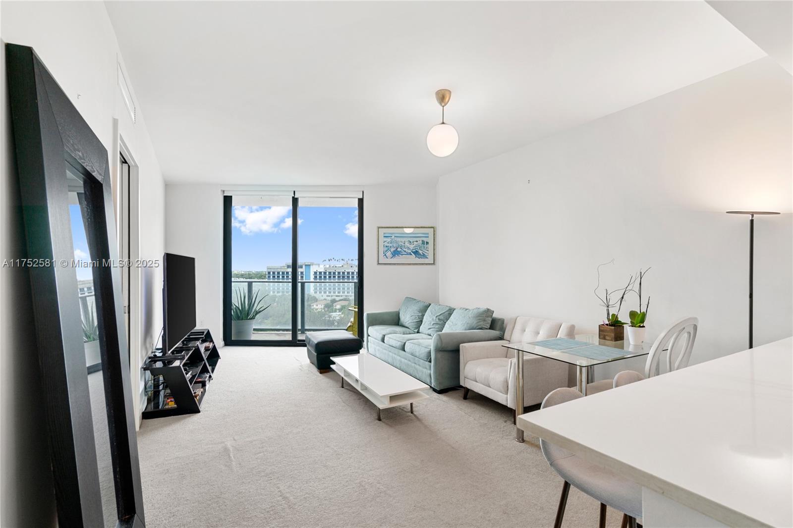 PARAISO BAYVIEWS CONDO - Residential