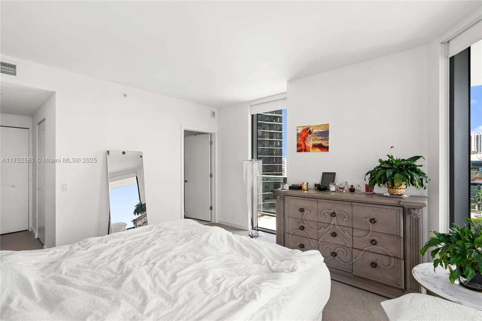 PARAISO BAYVIEWS CONDO - Residential