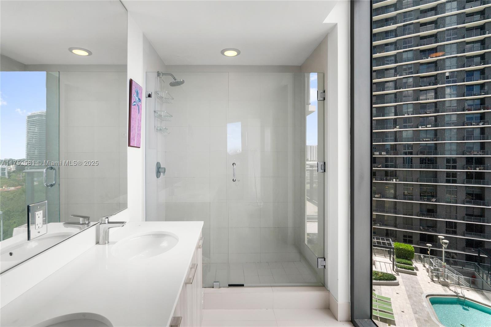 PARAISO BAYVIEWS CONDO - Residential