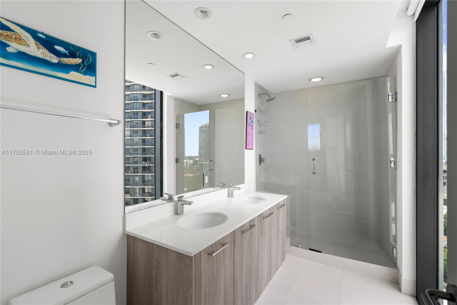 PARAISO BAYVIEWS CONDO - Residential