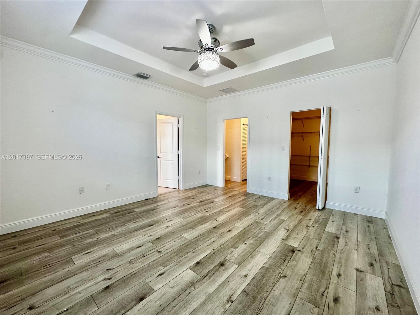HOMESTEAD PARK OF COMMERC - Residential Lease