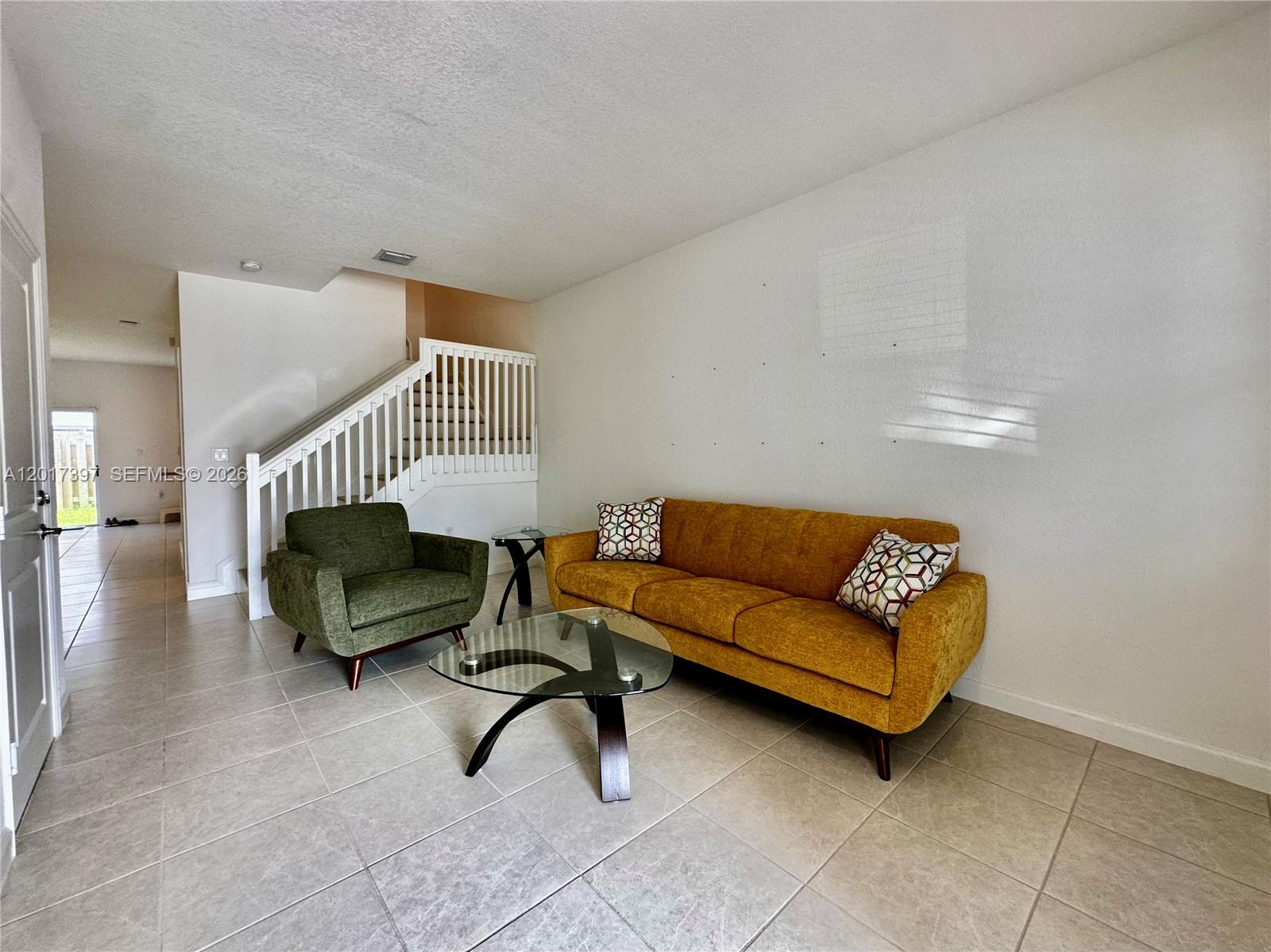 HOMESTEAD PARK OF COMMERC - Residential Lease