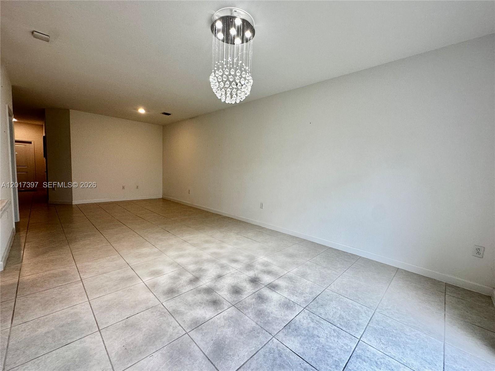 HOMESTEAD PARK OF COMMERC - Residential Lease