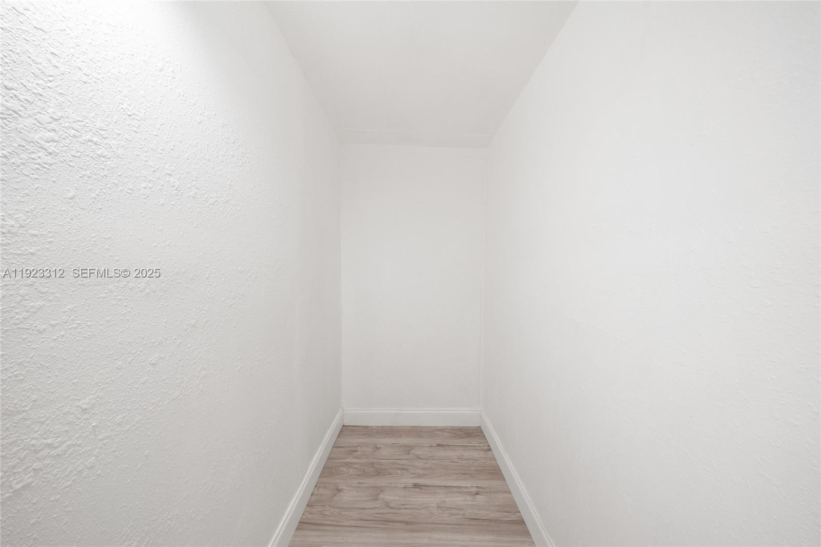 BOULEVARD HEIGHTS SEC 9 - Residential Lease