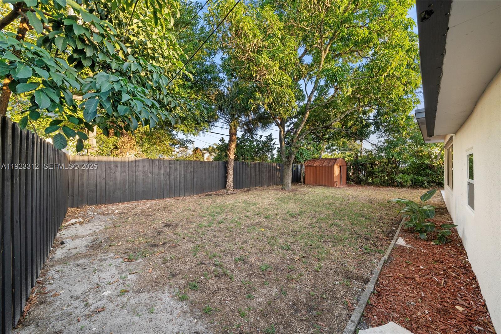 BOULEVARD HEIGHTS SEC 9 - Residential Lease