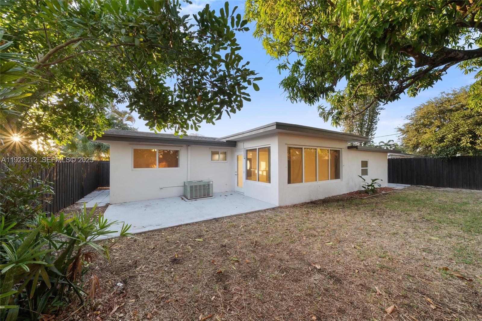 BOULEVARD HEIGHTS SEC 9 - Residential Lease