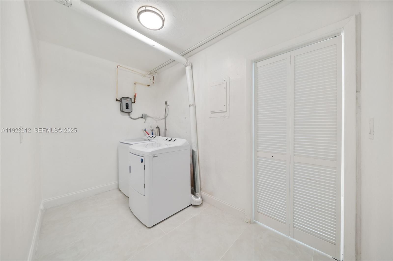 BOULEVARD HEIGHTS SEC 9 - Residential Lease