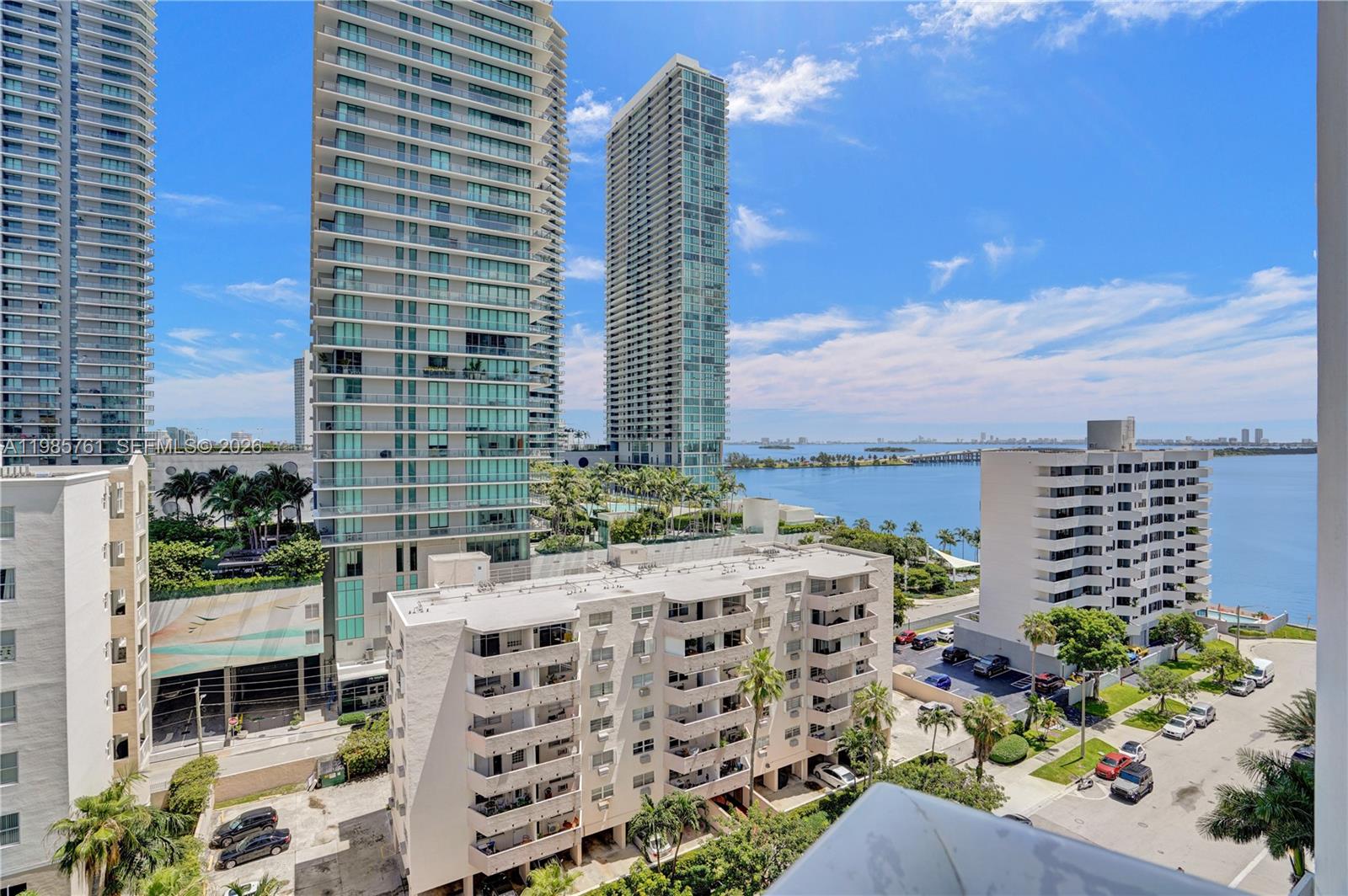 PLATINUM CONDO - Residential Lease