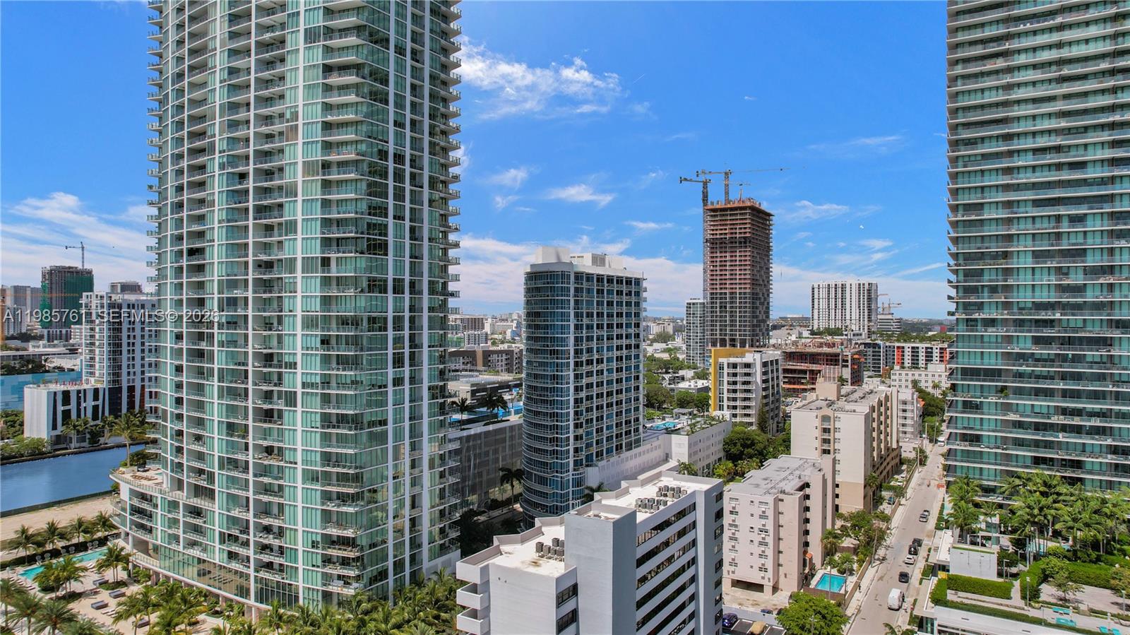 PLATINUM CONDO - Residential Lease