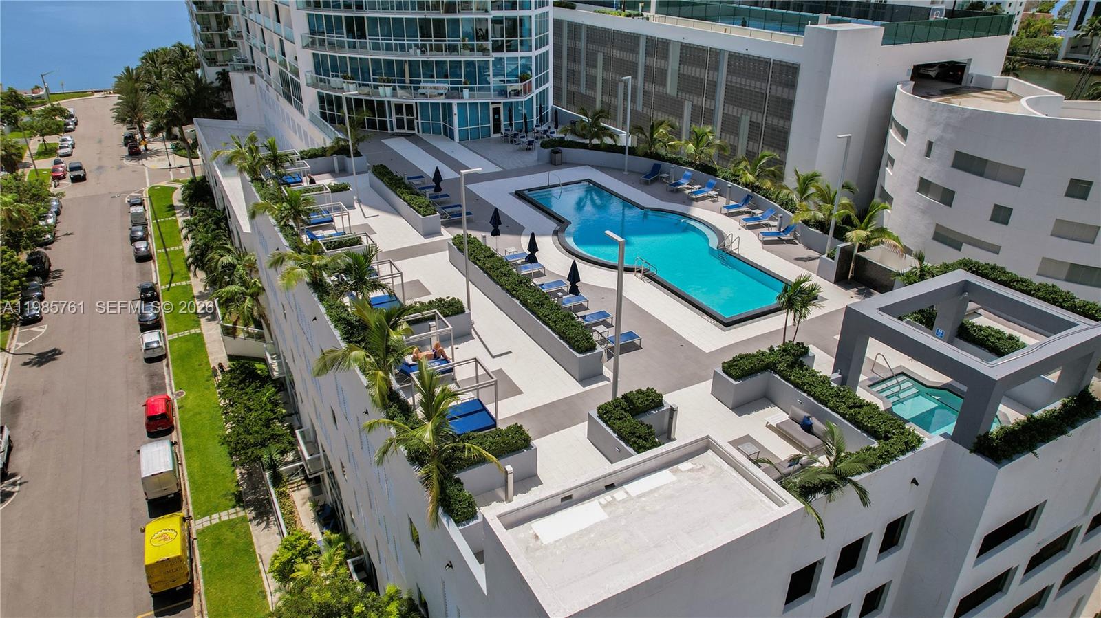 PLATINUM CONDO - Residential Lease