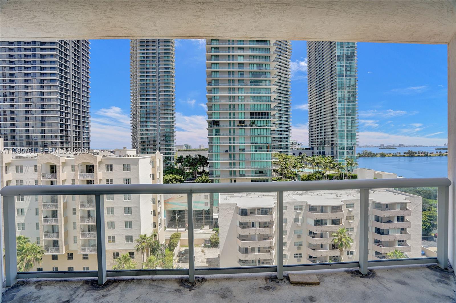 PLATINUM CONDO - Residential Lease