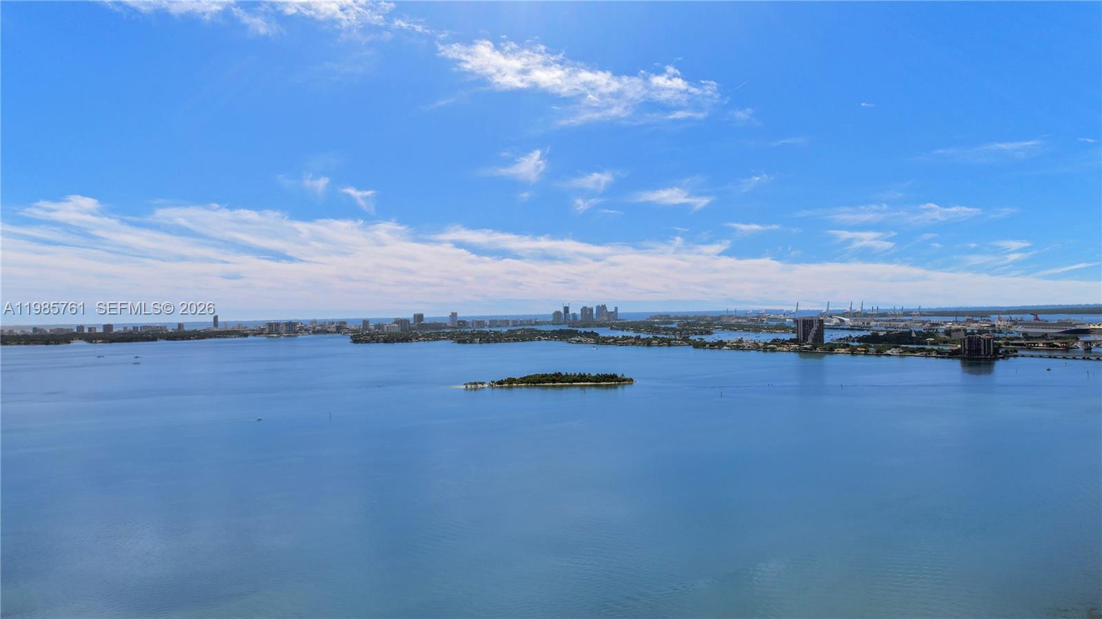 PLATINUM CONDO - Residential Lease