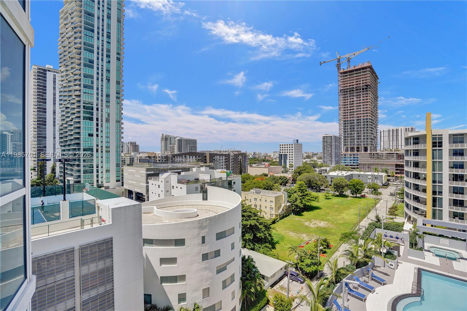 PLATINUM CONDO - Residential Lease