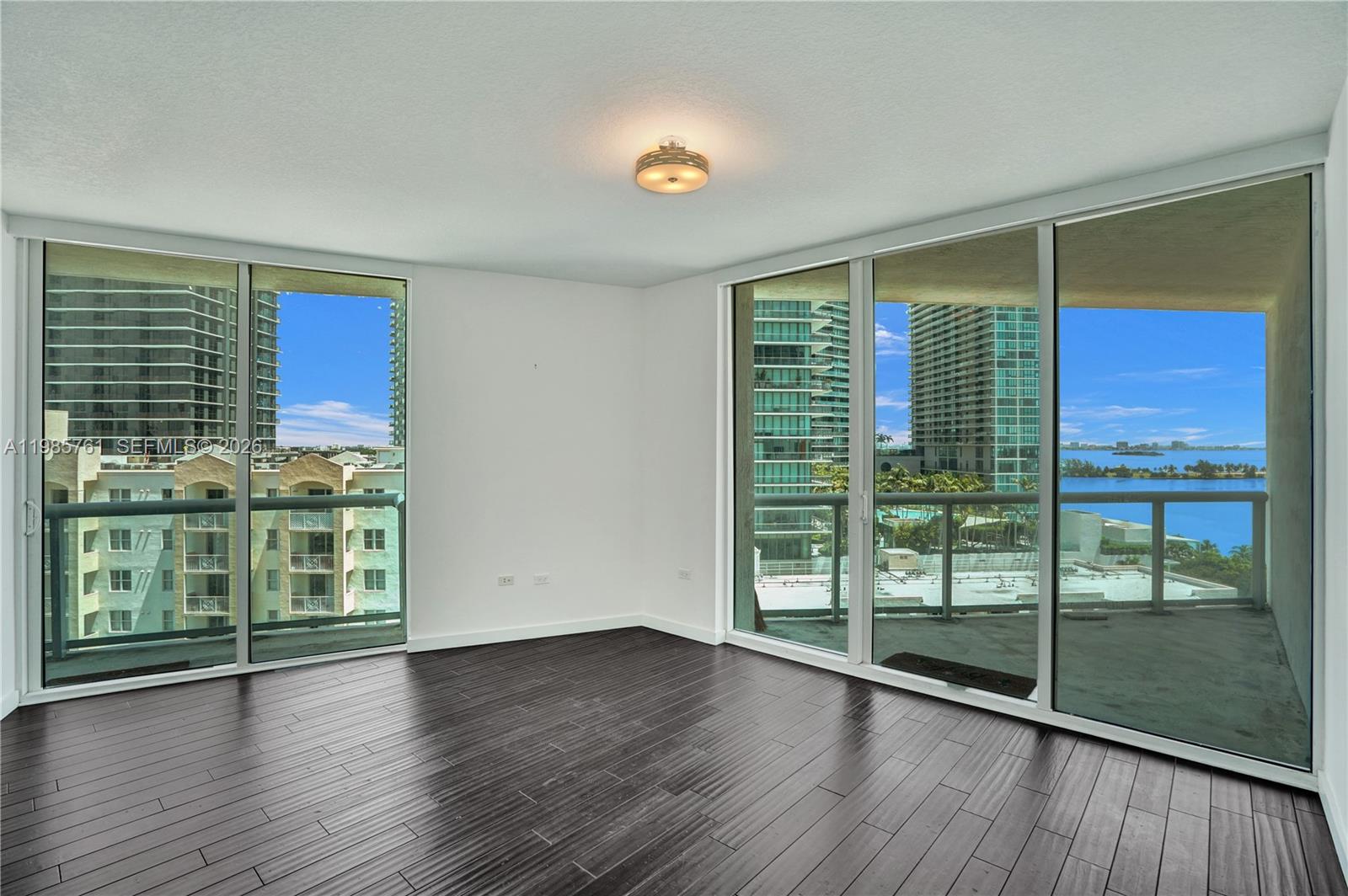 PLATINUM CONDO - Residential Lease