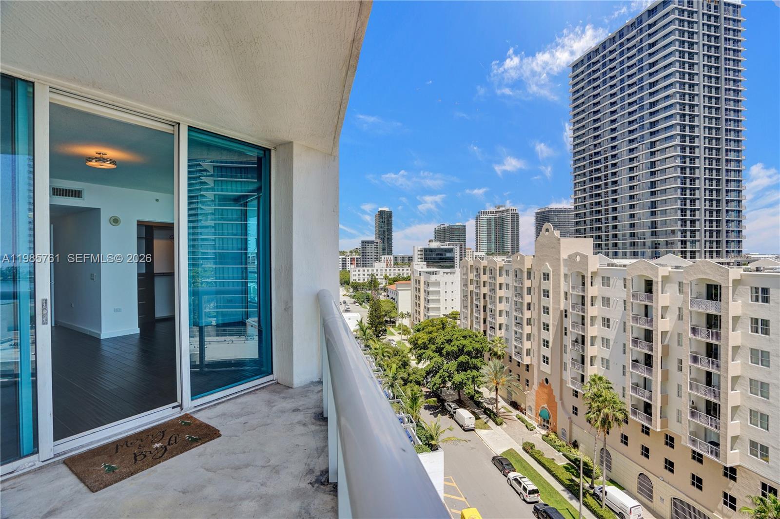 PLATINUM CONDO - Residential Lease