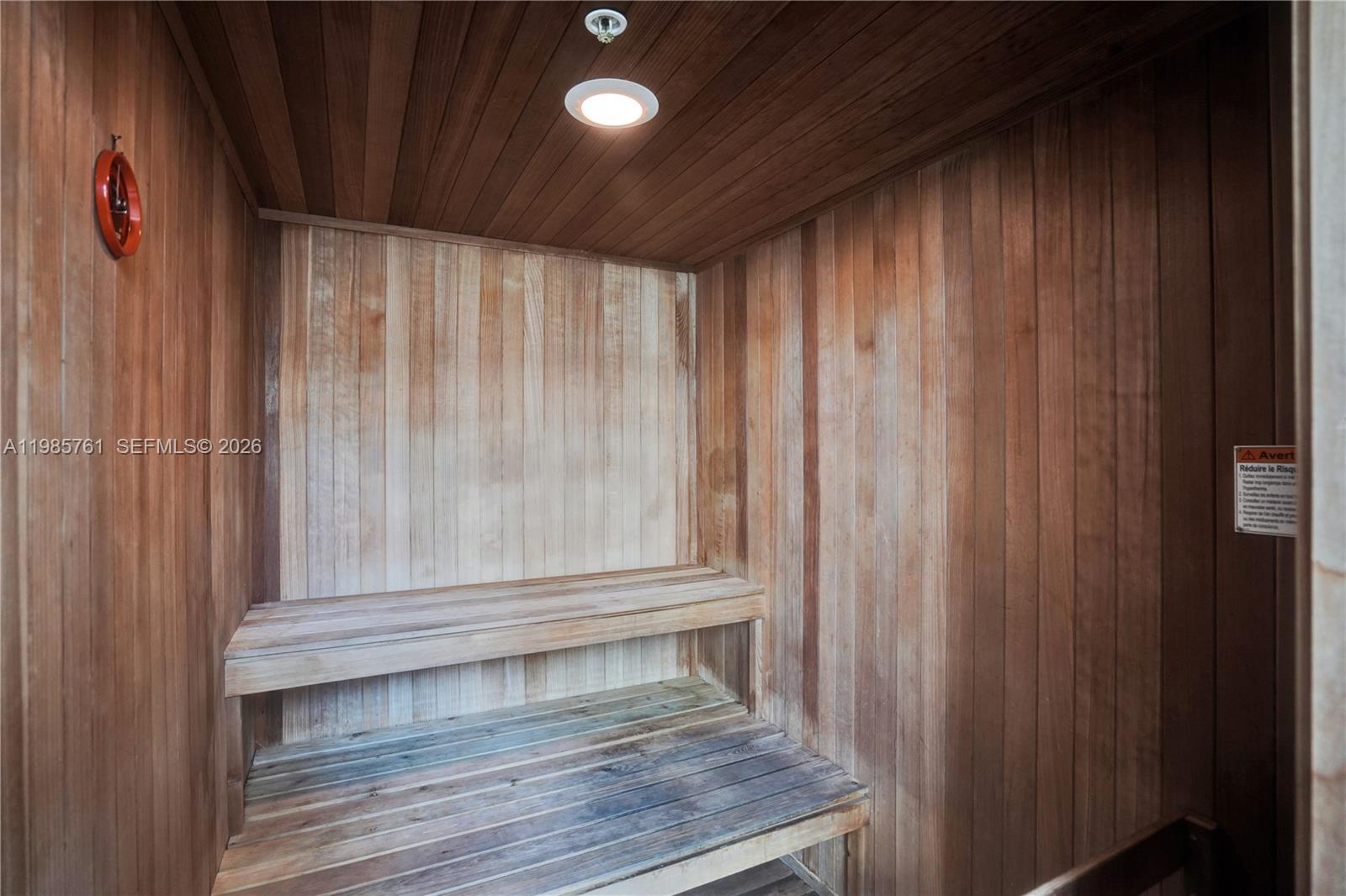 PLATINUM CONDO - Residential Lease