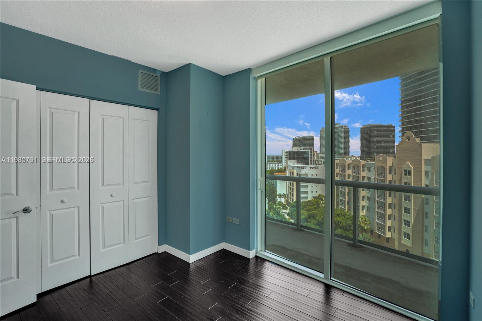 PLATINUM CONDO - Residential Lease