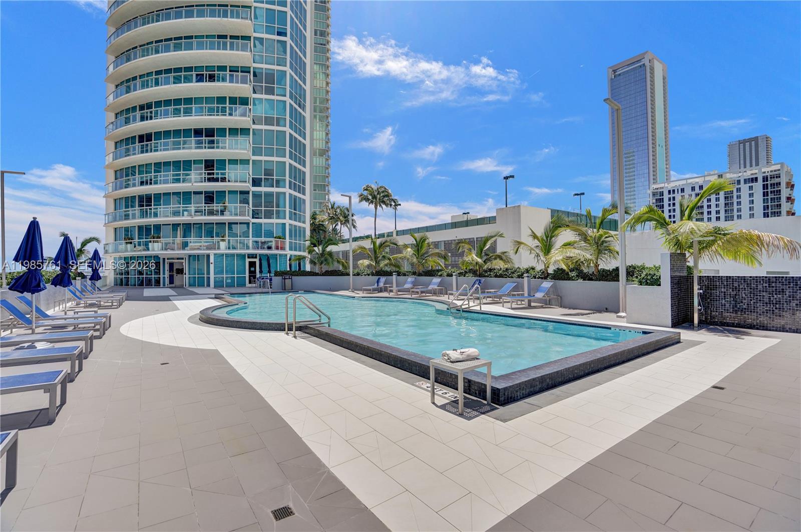 PLATINUM CONDO - Residential Lease