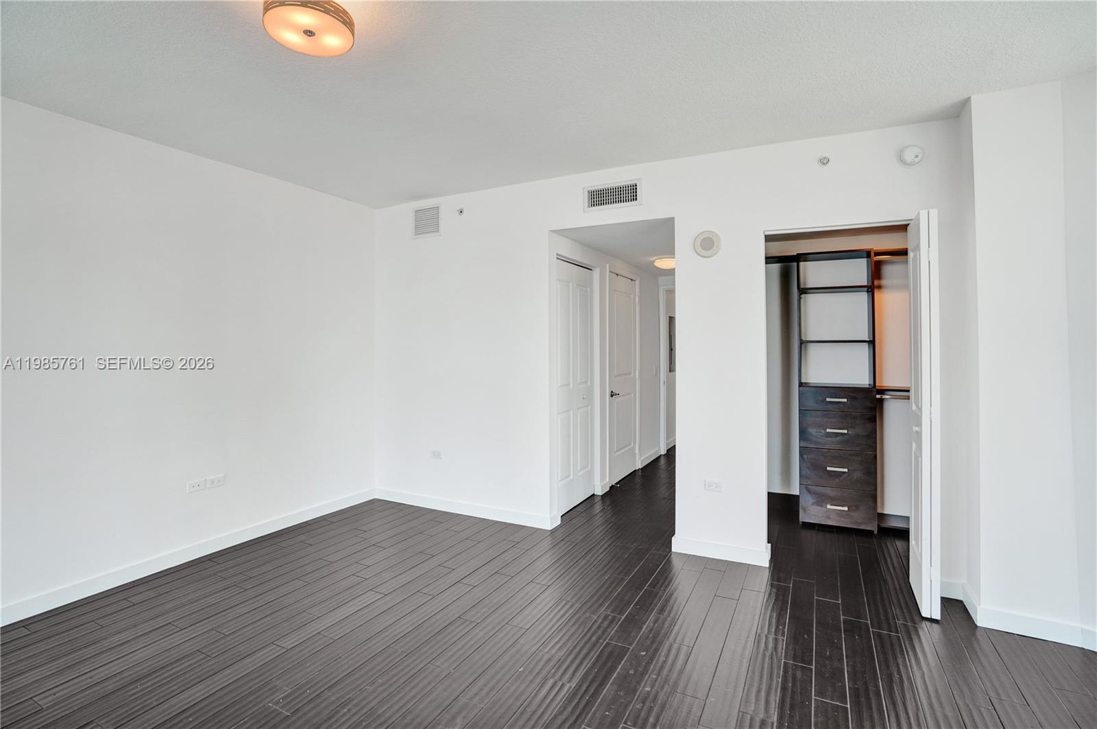 PLATINUM CONDO - Residential Lease