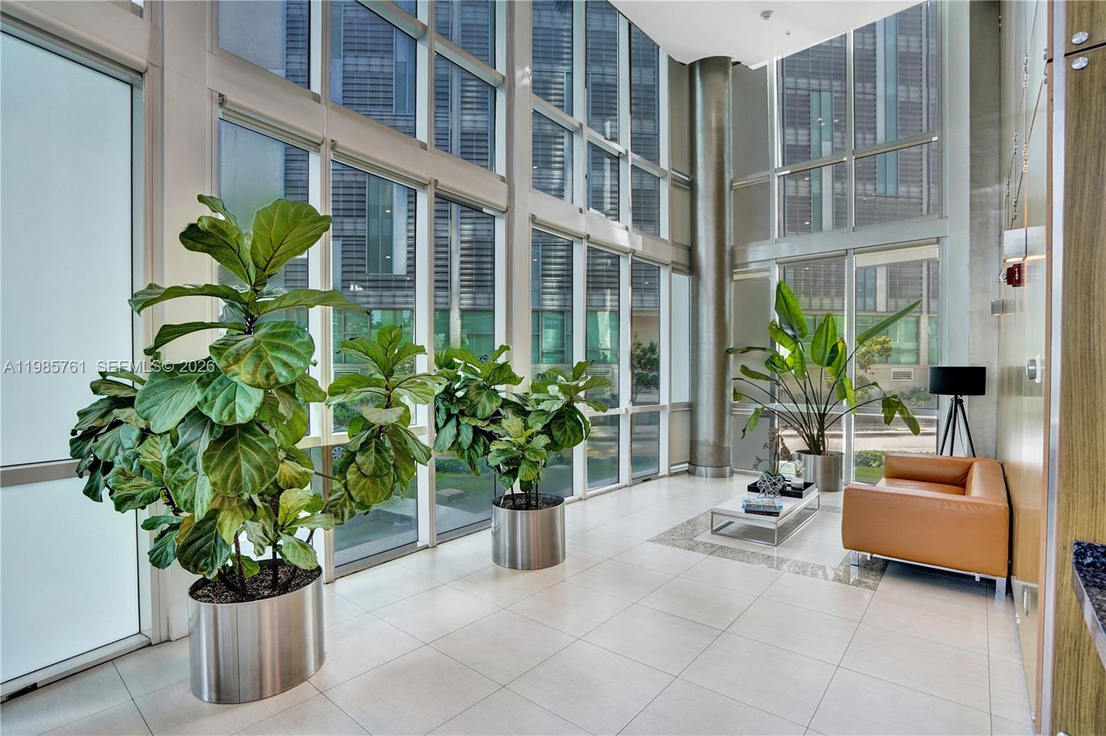 PLATINUM CONDO - Residential Lease