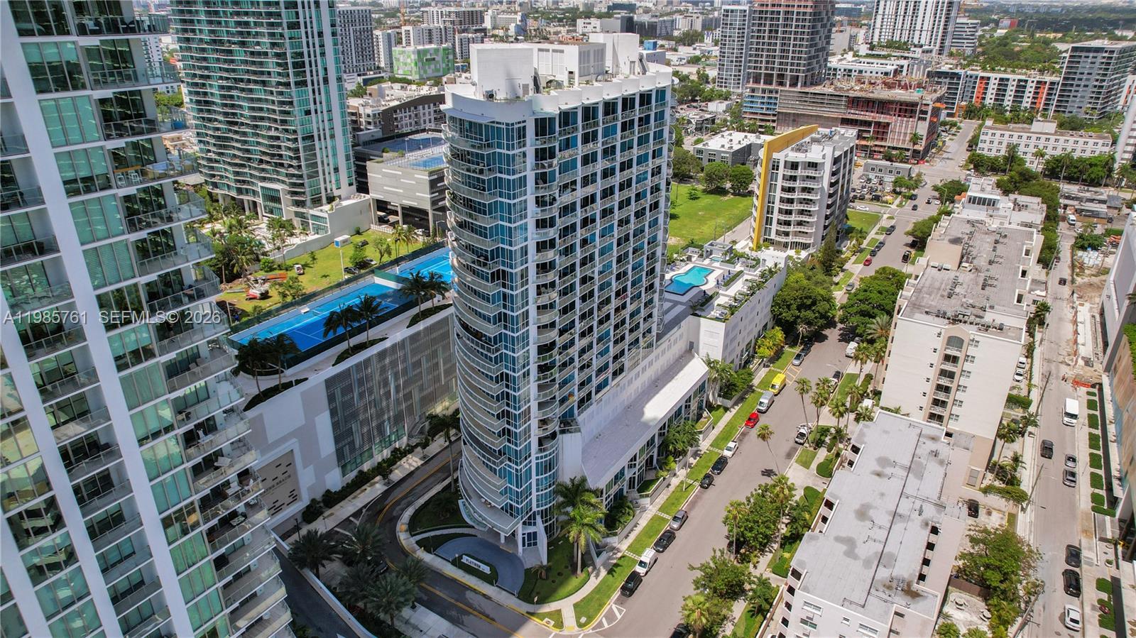 PLATINUM CONDO - Residential Lease