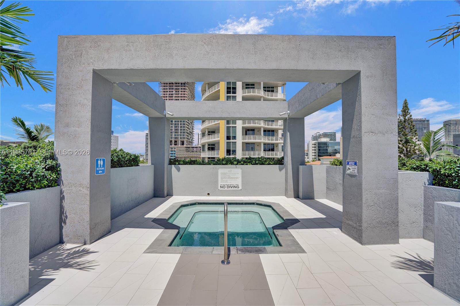 PLATINUM CONDO - Residential Lease