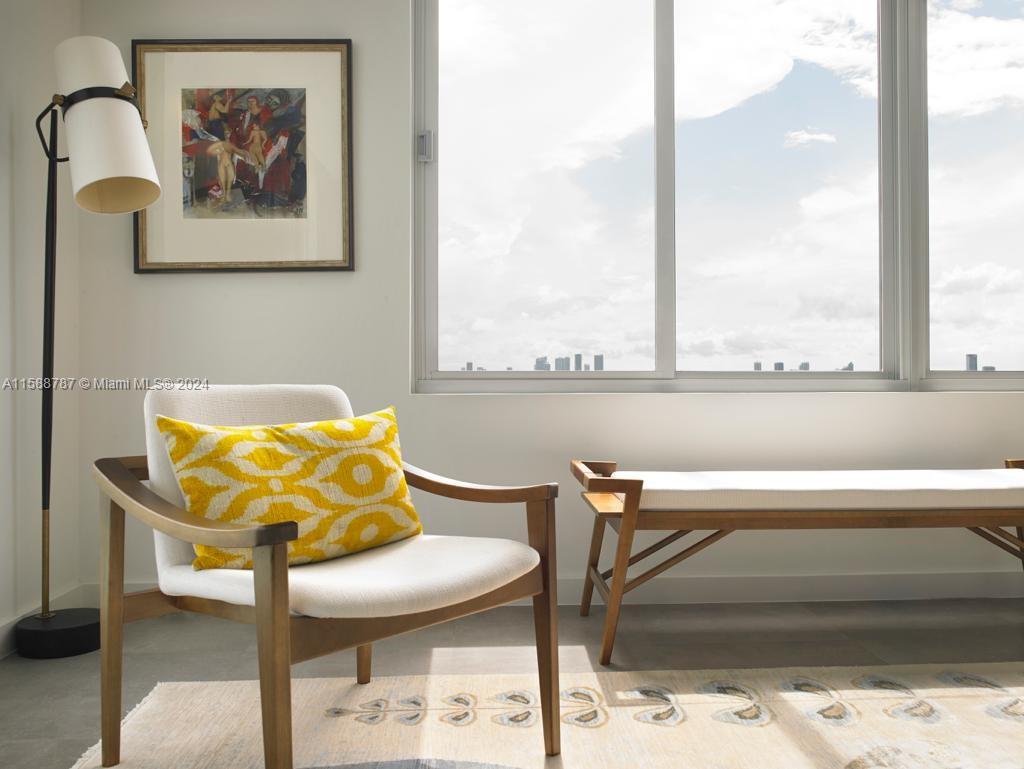 MIRADOR 1000 CONDO - Residential