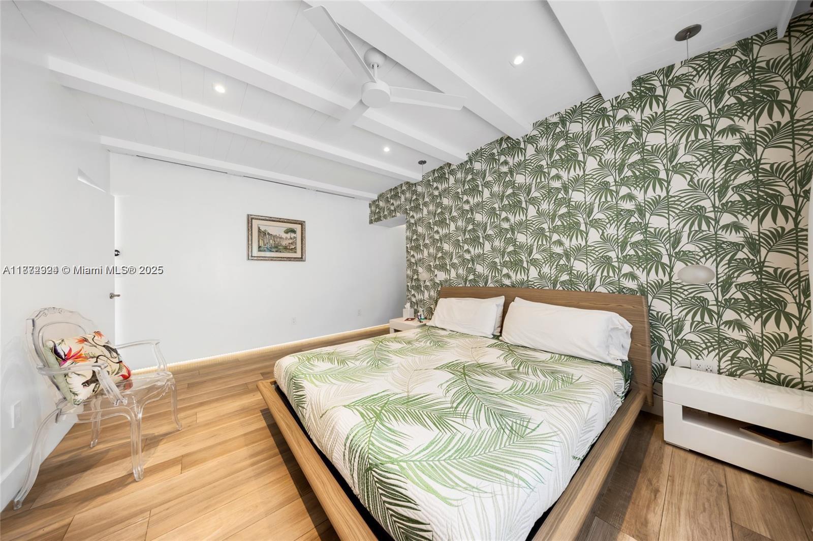 AMD PL BISCAYNE PINES - Residential Lease