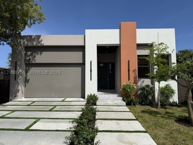 Photo of 1724 NE 16th Ave, Fort Lauderdale, FL 33305 (MLS # A12088750)