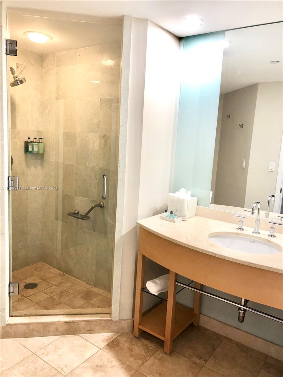 M RESORT RESIDENCES CONDO - Residential