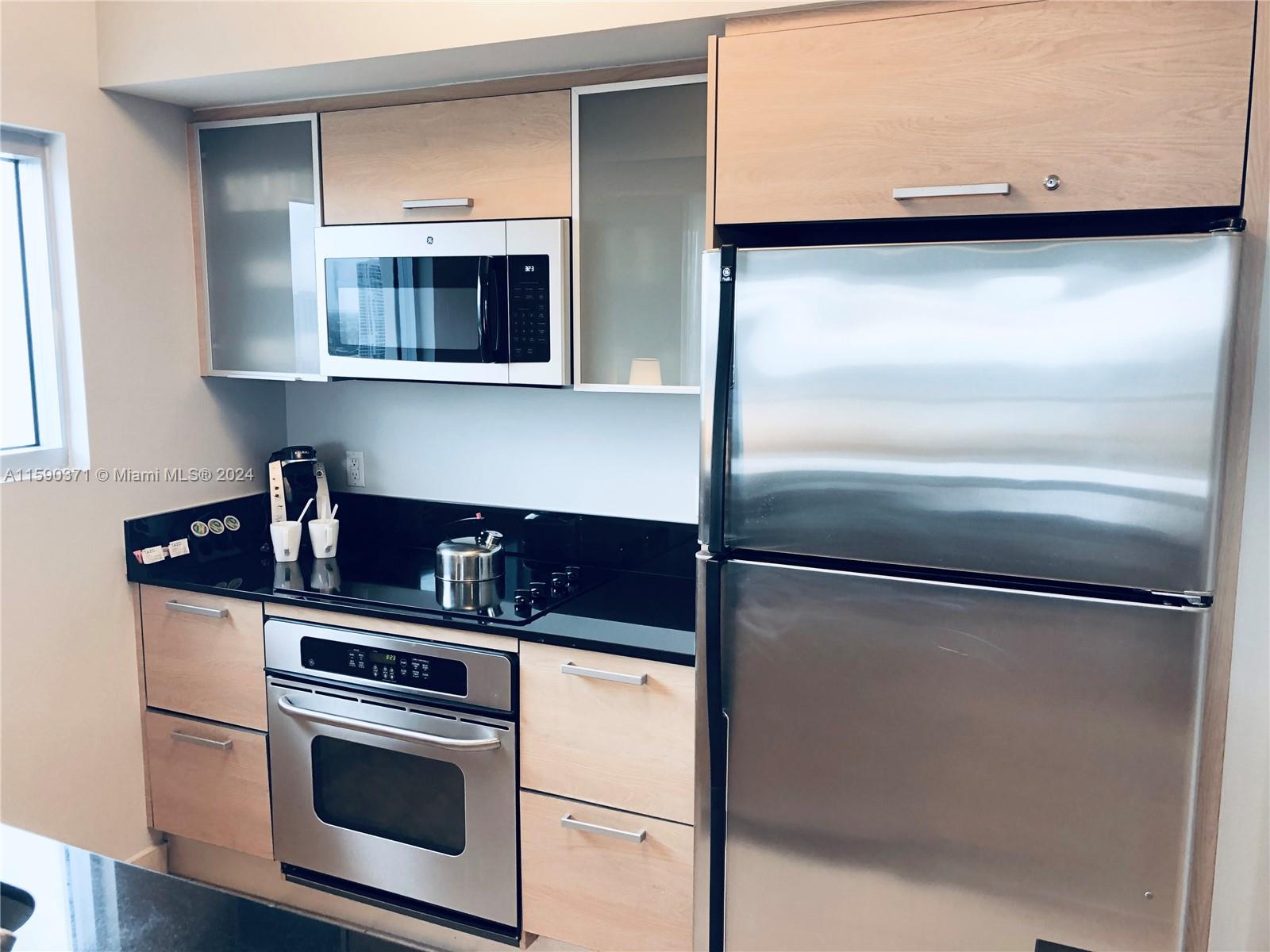 M RESORT RESIDENCES CONDO - Residential