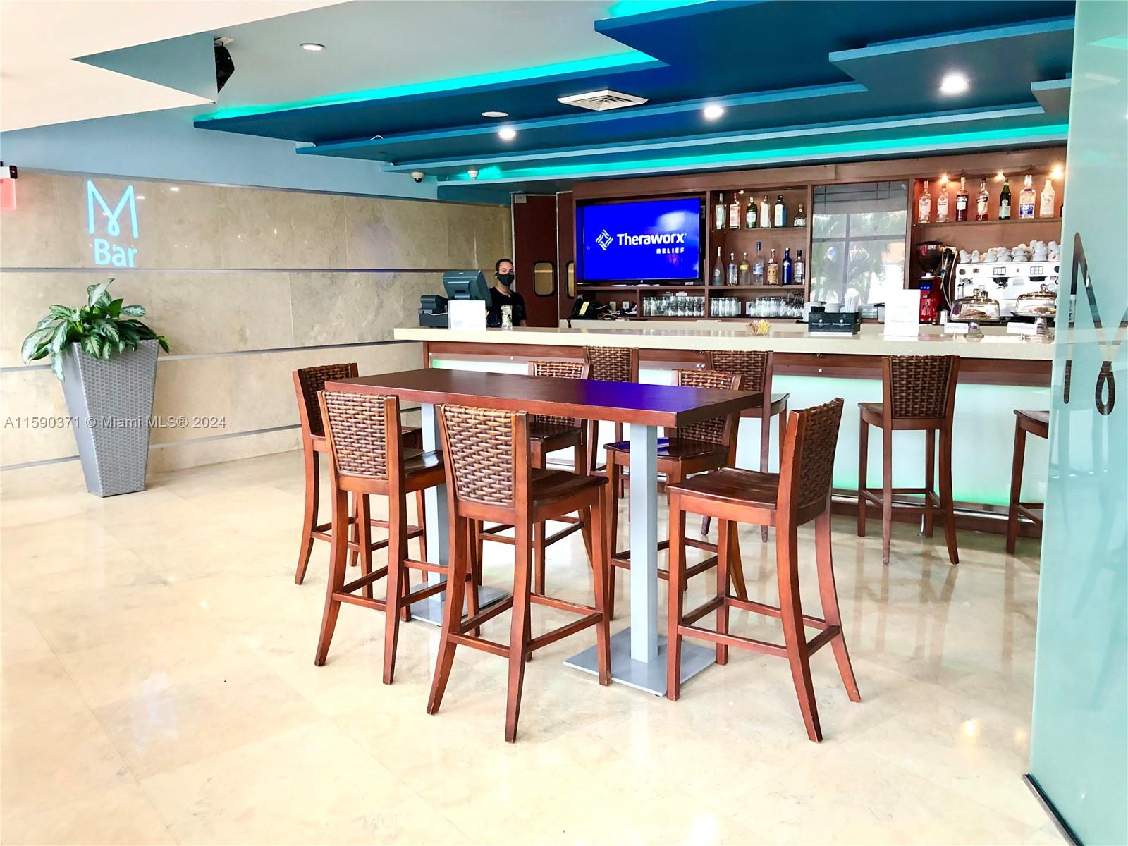 M RESORT RESIDENCES CONDO - Residential