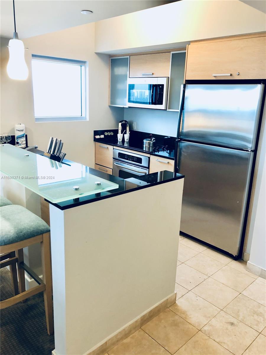 M RESORT RESIDENCES CONDO - Residential