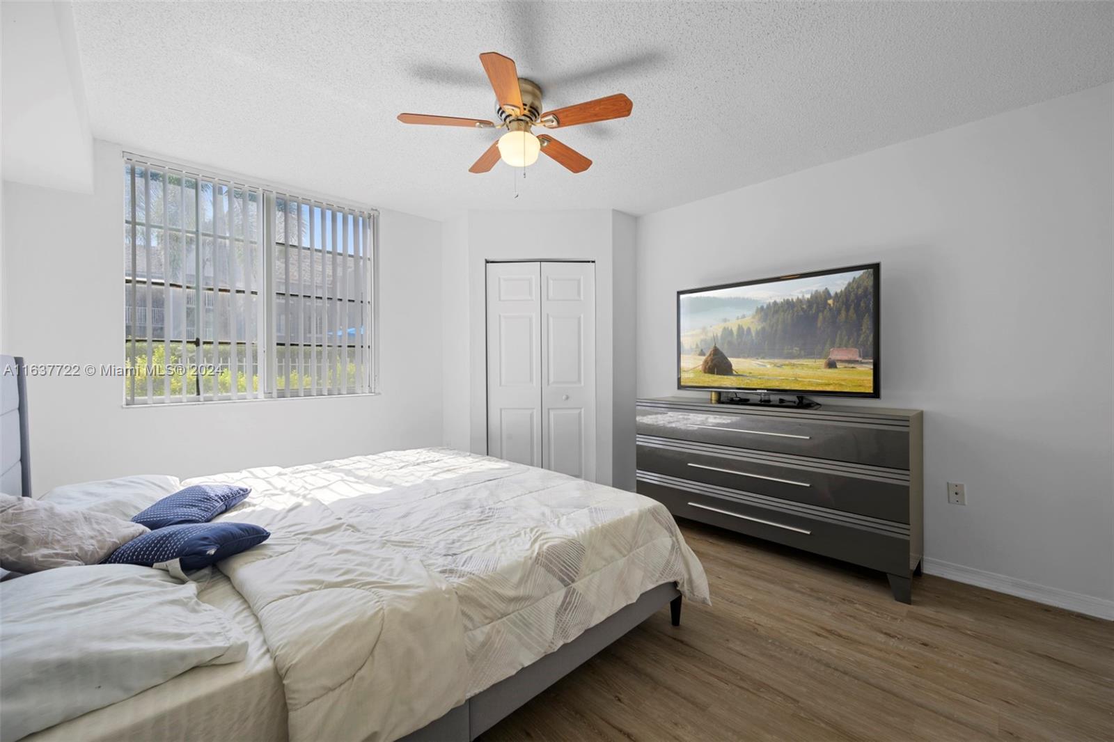 DEVONAIRE CONDO AT PEMBRO - Residential