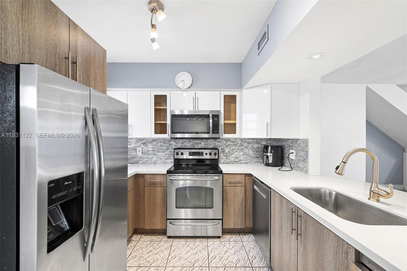 PARK VIEW ISLAND - Residential