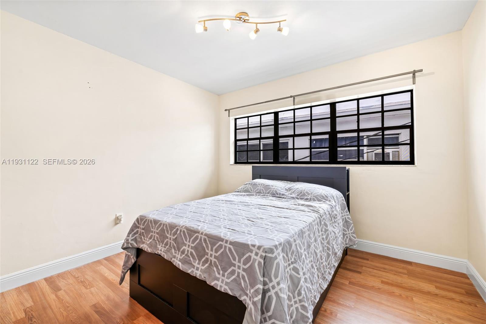 PARK VIEW ISLAND - Residential