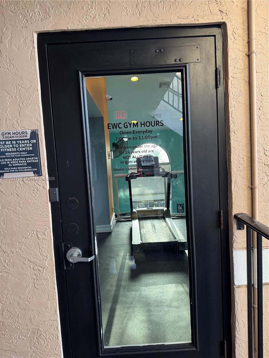 EDGEWATER - Residential