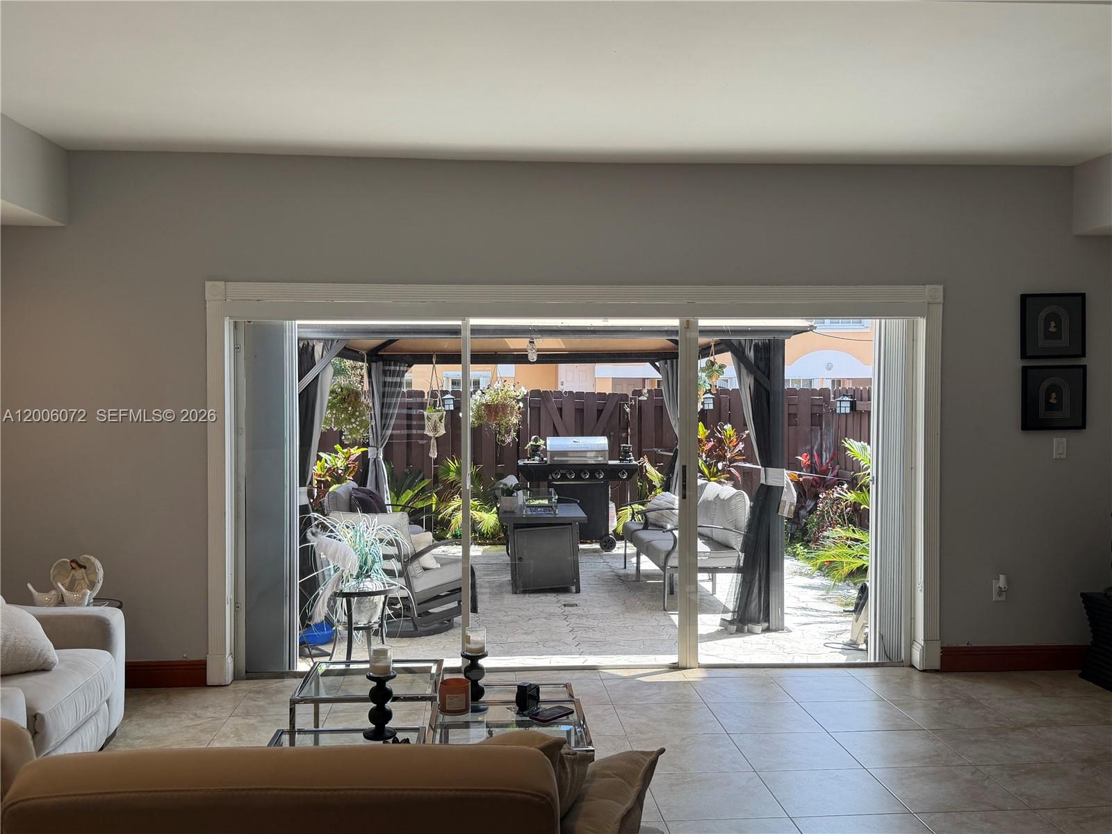 SIENNA VILLAS CONDO - Residential