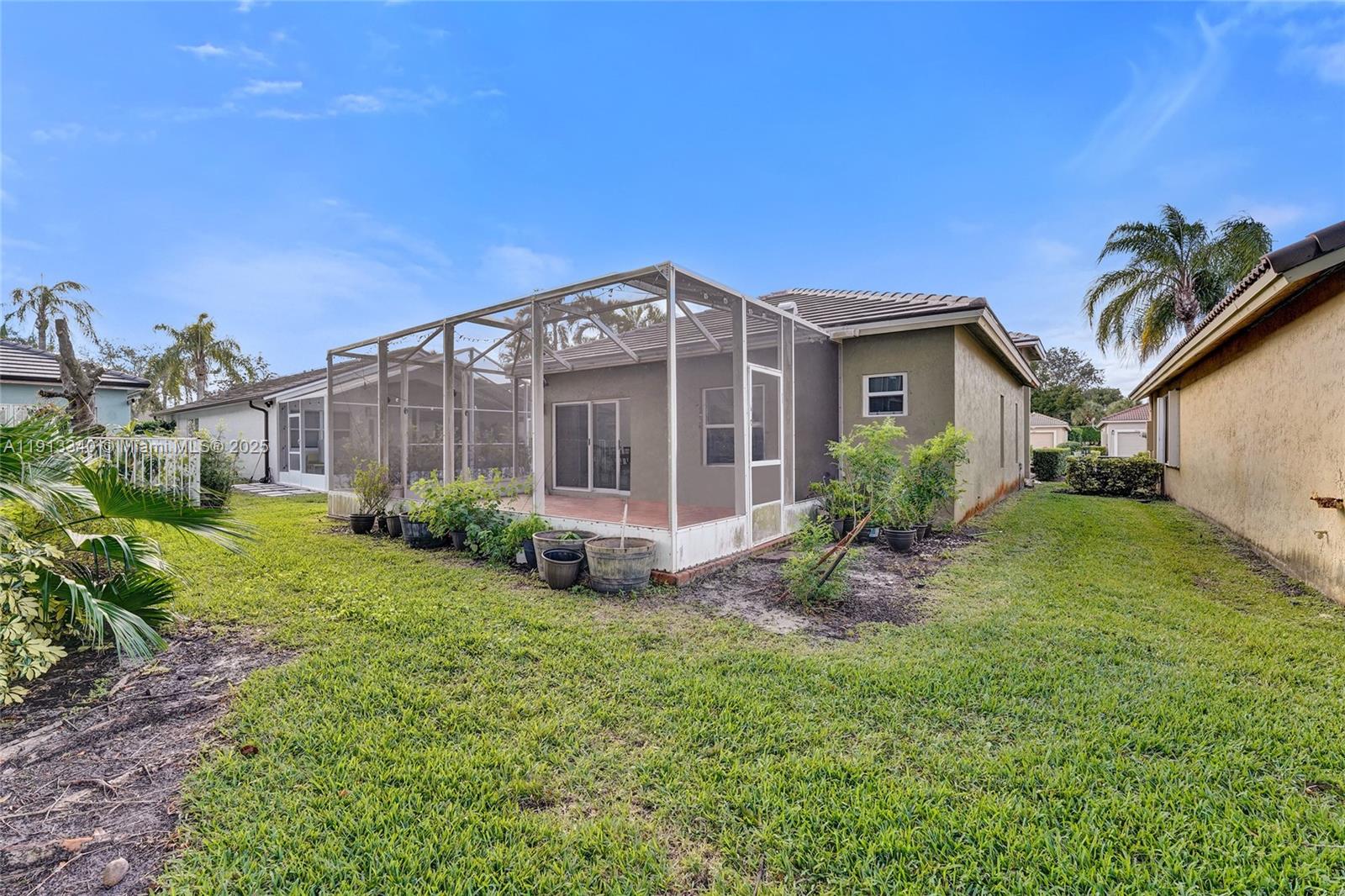 SAPPHIRE SHORES-SAPPHIRE - Residential Lease