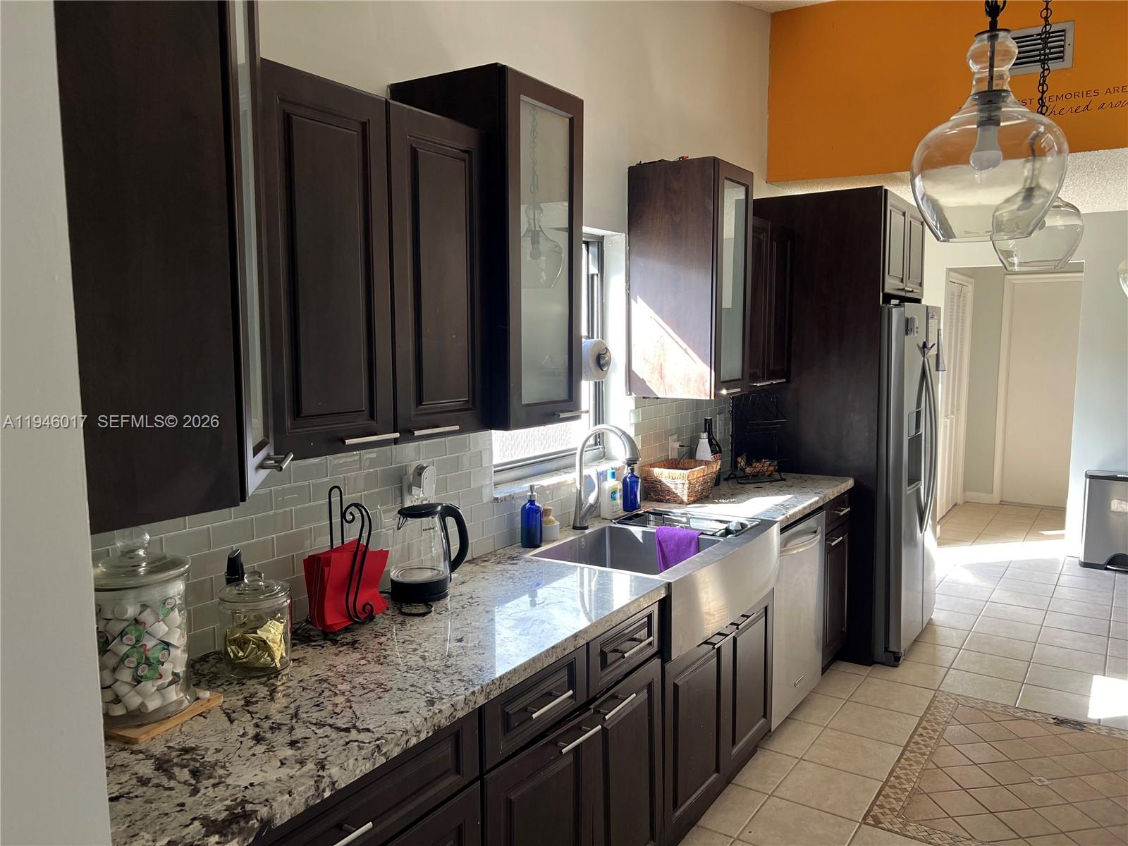 WOODBRIDGE - Residential